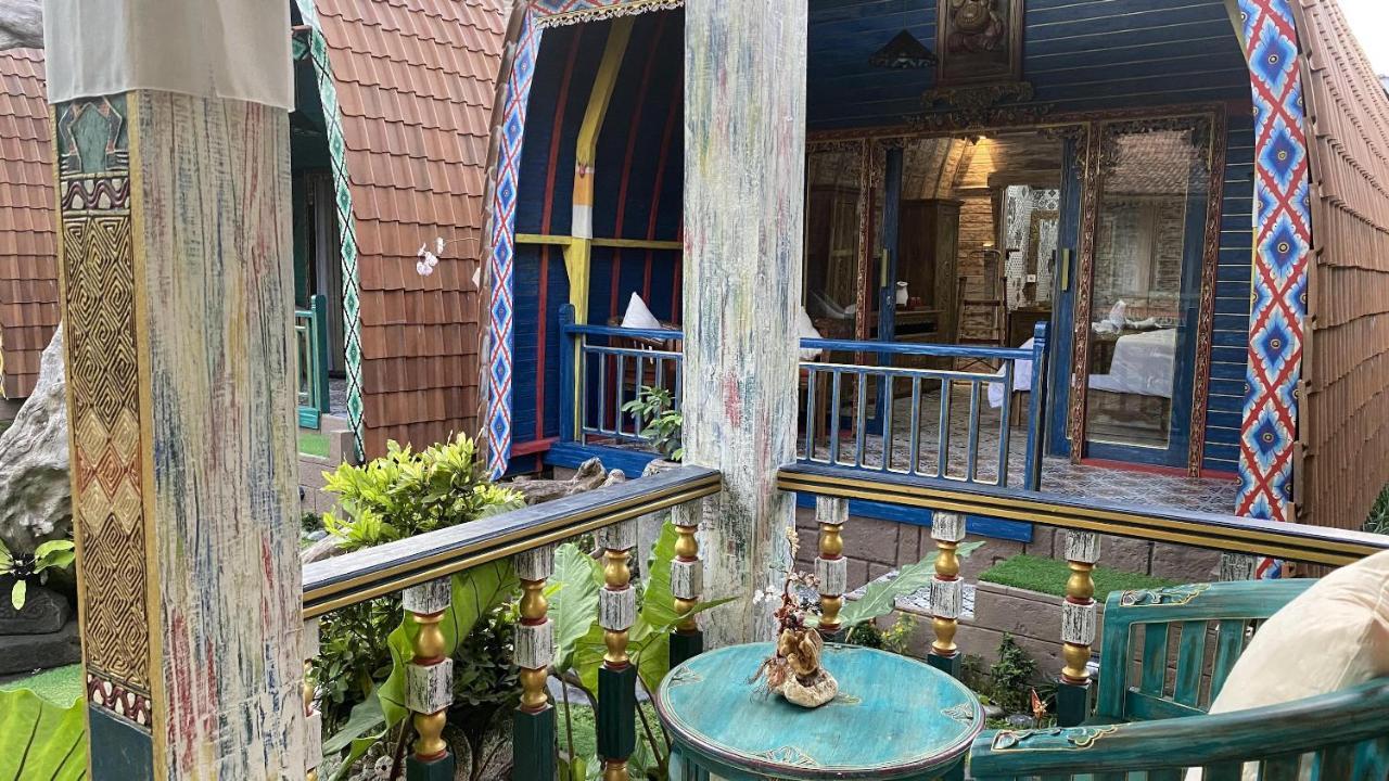 Villa Telaga Wana Sukawati  Luaran gambar