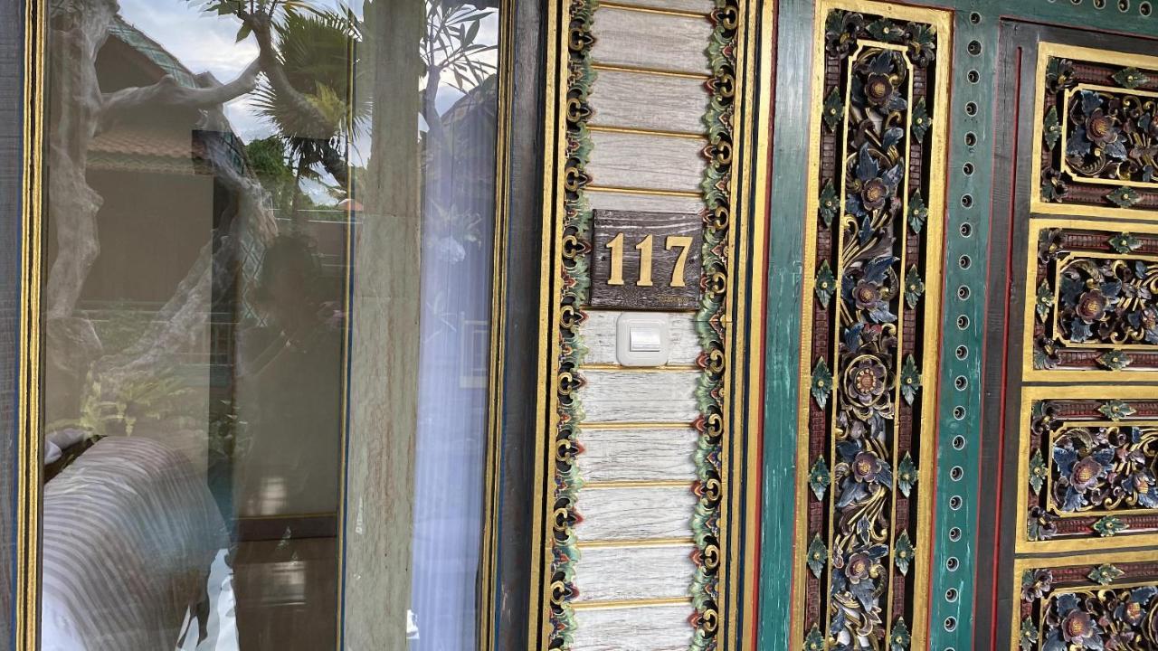 Villa Telaga Wana Sukawati  Luaran gambar