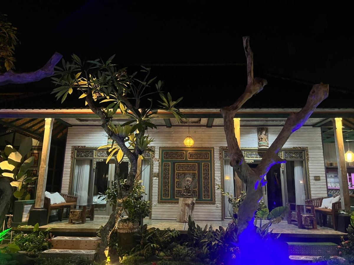 Villa Telaga Wana Sukawati  Luaran gambar