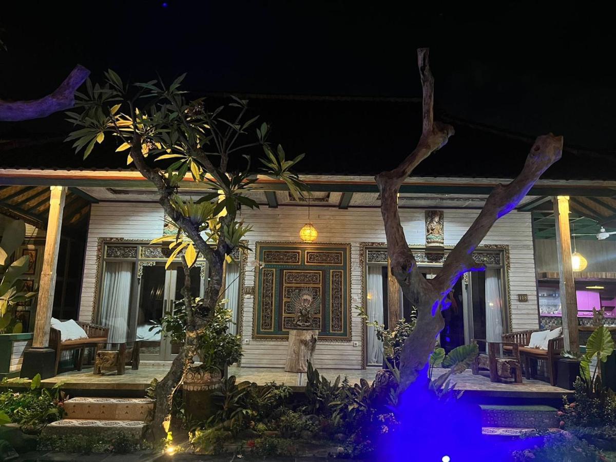 Villa Telaga Wana Sukawati  Luaran gambar