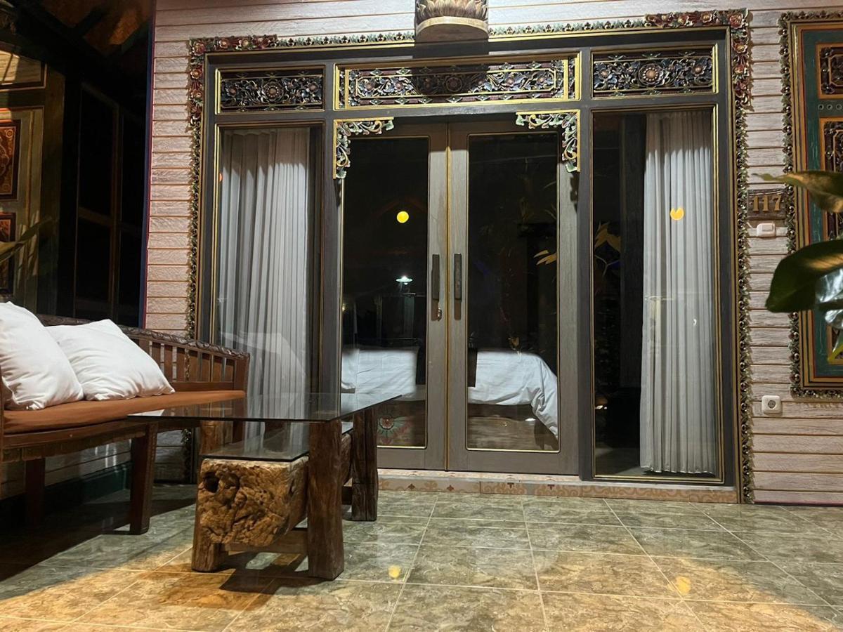Villa Telaga Wana Sukawati  Luaran gambar
